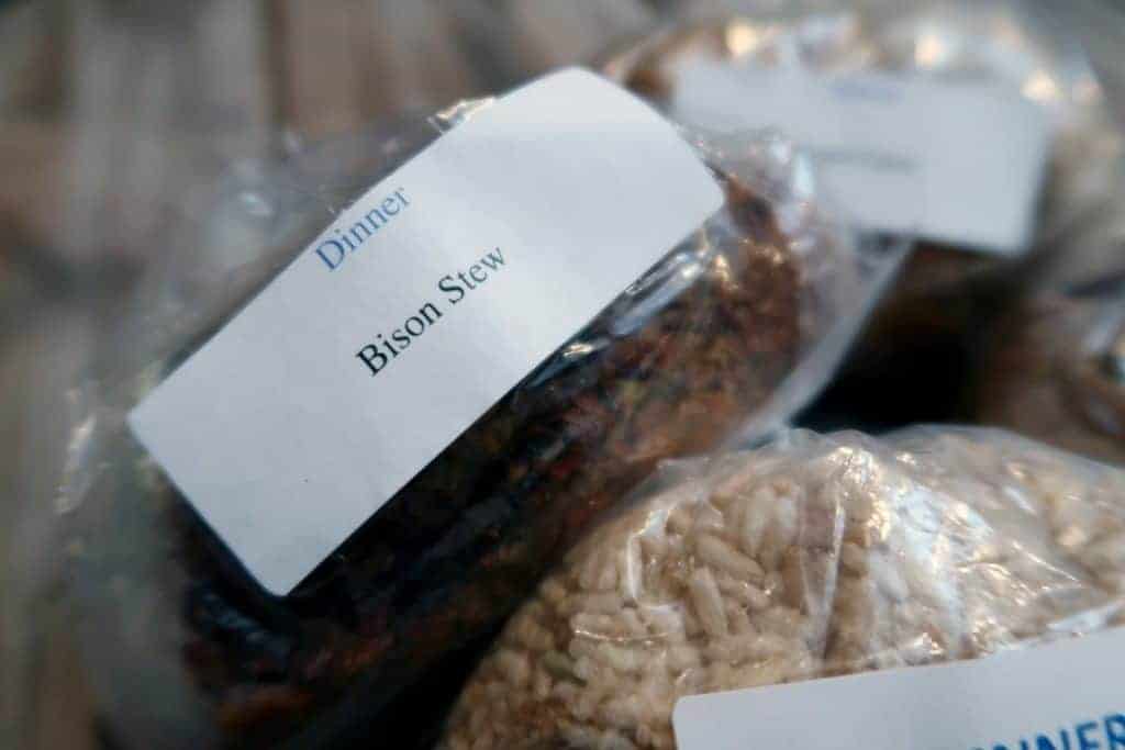 Nourriture Lyophilisée Yamnuska 5 1024x683 | Québec Preppers Lentilles au curry lyophilisées Yamnuska réhydratées